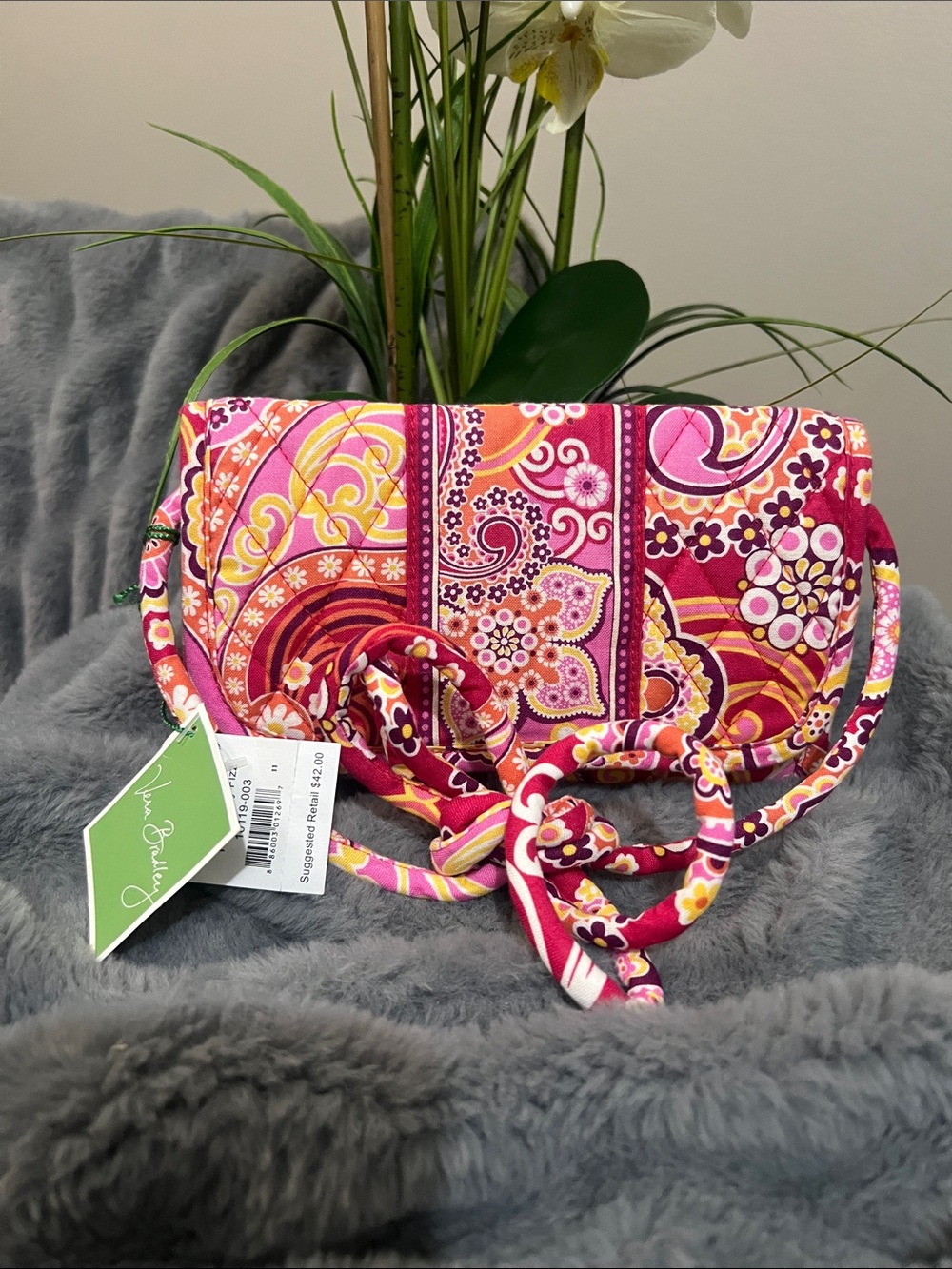 Vera Bradley Rasberry Fizz Quilted Wallet / Crossbody Bag EUC retail $42